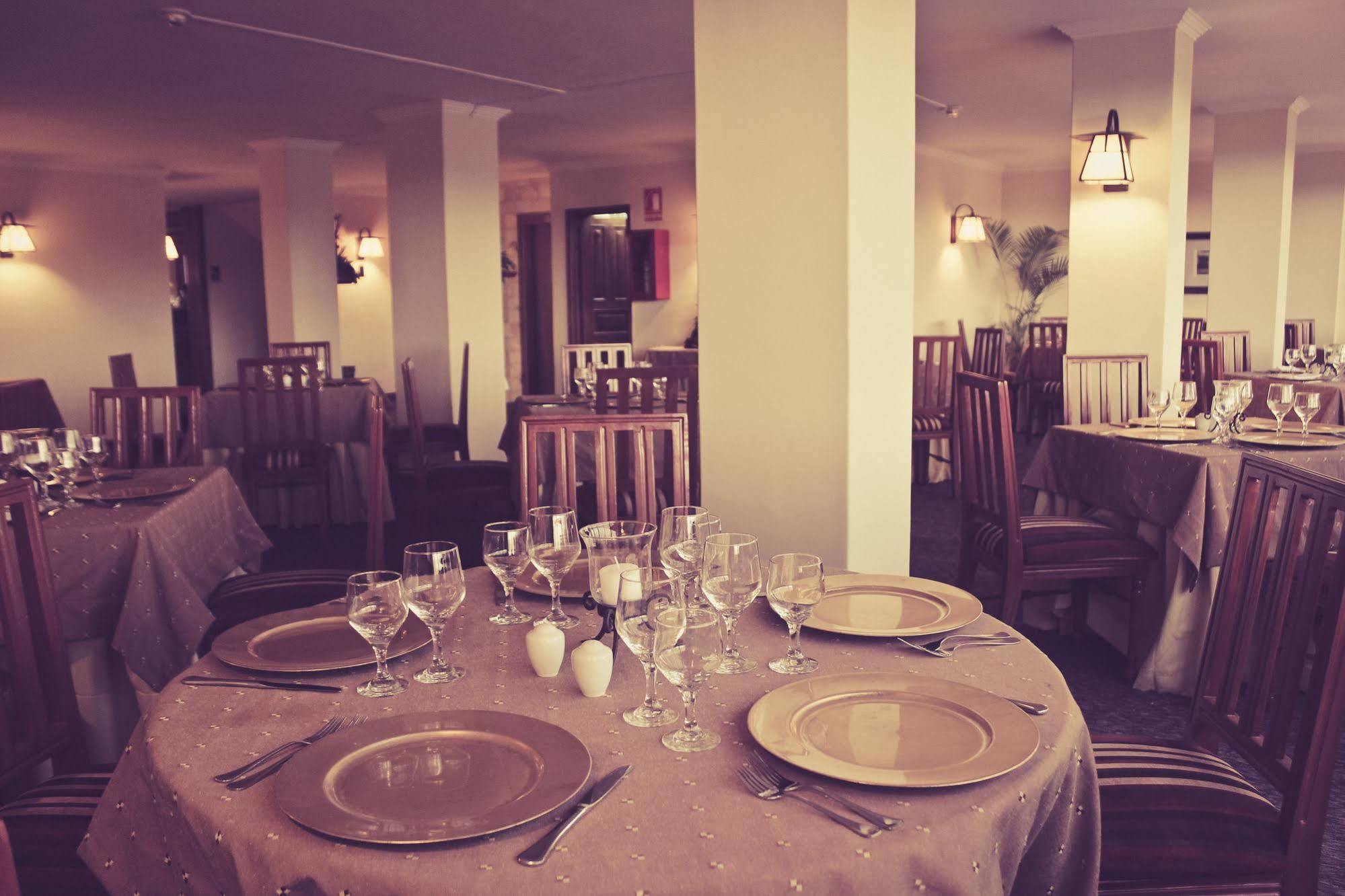Hotel Presidente Cuenca Eksteriør bilde