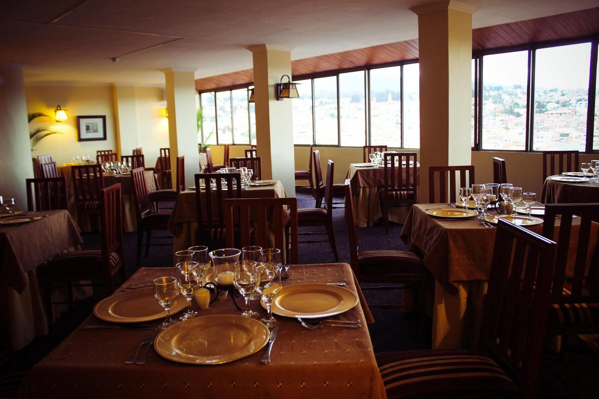 Hotel Presidente Cuenca Eksteriør bilde